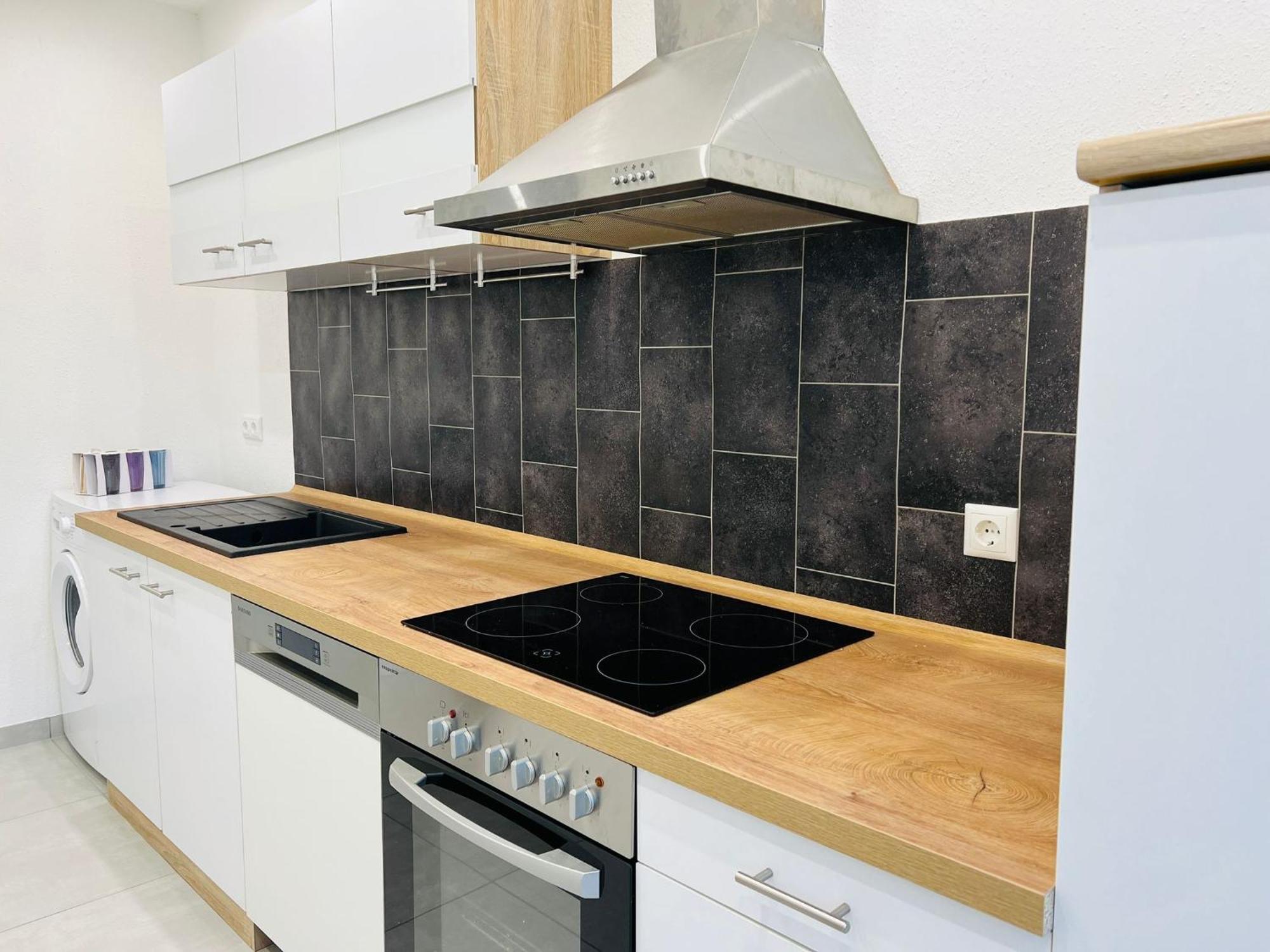 Twenty Five Apartment Bei Dresden - Free Parking, Netflix & Coffee Machine Heidenau  Exterior photo