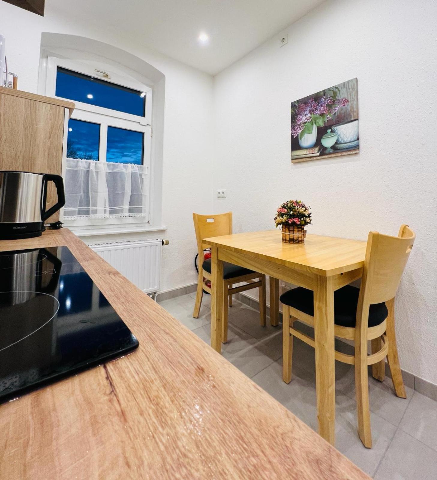 Twenty Five Apartment Bei Dresden - Free Parking, Netflix & Coffee Machine Heidenau  Exterior photo