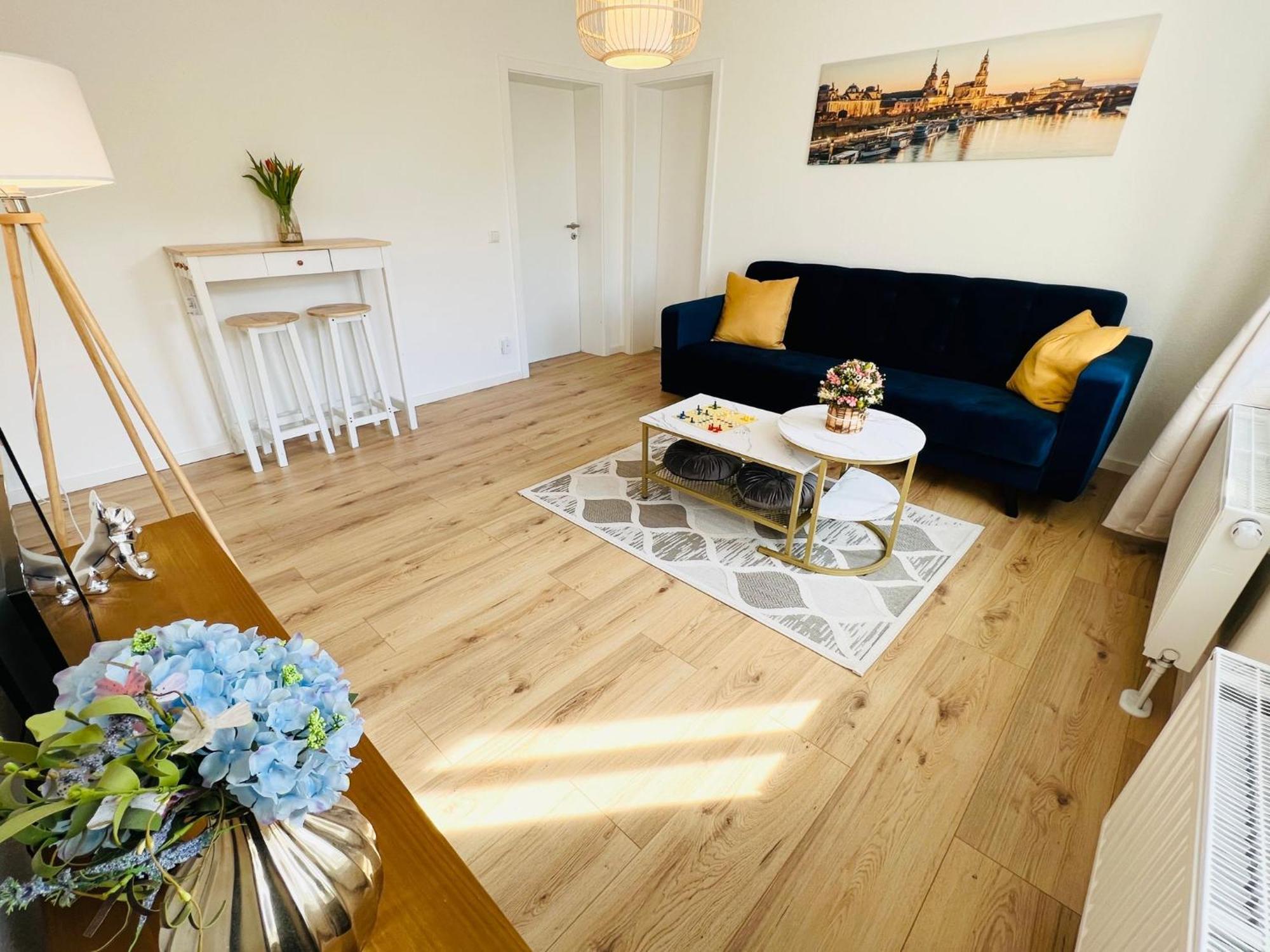 Twenty Five Apartment Bei Dresden - Free Parking, Netflix & Coffee Machine Heidenau  Exterior photo